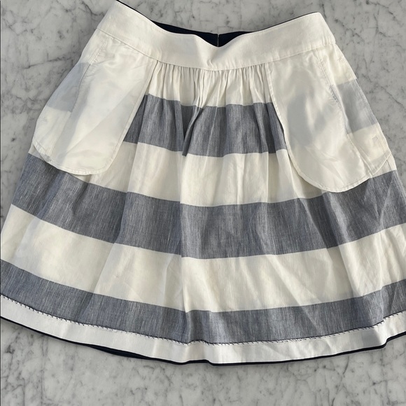 Banana Republic Cream Pleated Skirt - Picture 5 of 6